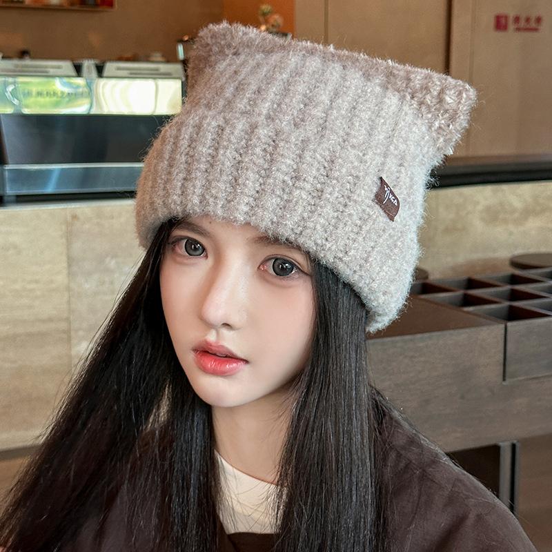 Autumn and Winter Plus Velvet Warm Woolen Hat for Women in Winter Cute Cat Ears Ear Protection Knitted Hat Versatile Small Pullover Hat with Face 54-62cm
Autumn and Winter Plus Velvet Warm Woolen Hat for Women in Winter Cute Cat Ears Ear Protection Knitted Hat Versatile Small Pullover Hat with Face 54-62cm
