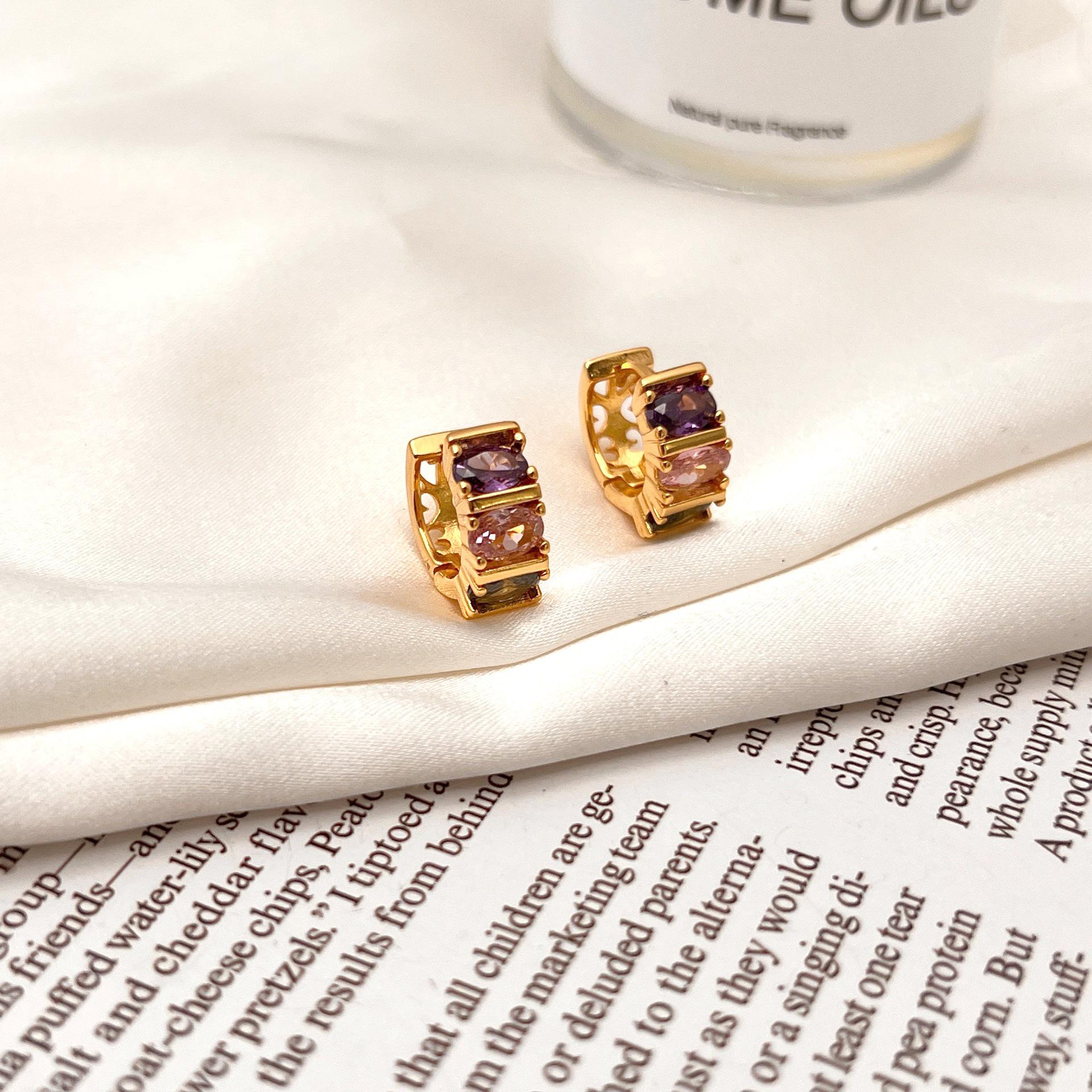 18K Gold Plated Rhinestone Tassel Earrings – Luxurious, Trendy, Colorful, and Versatile
18K Gold Plated Rhinestone Tassel Earrings – Luxurious, Trendy, Colorful, and Versatile