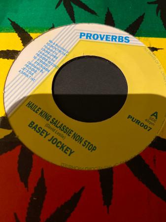 7inch Record BASEY JOCKEY CONROY BROWN Hail King Salassie Non Stop opres PUR007 Proverbs UK Reggae Ska Dub Used
7inch Record BASEY JOCKEY CONROY BROWN Hail King Salassie Non Stop opres PUR007 Proverbs UK Reggae Ska Dub Used