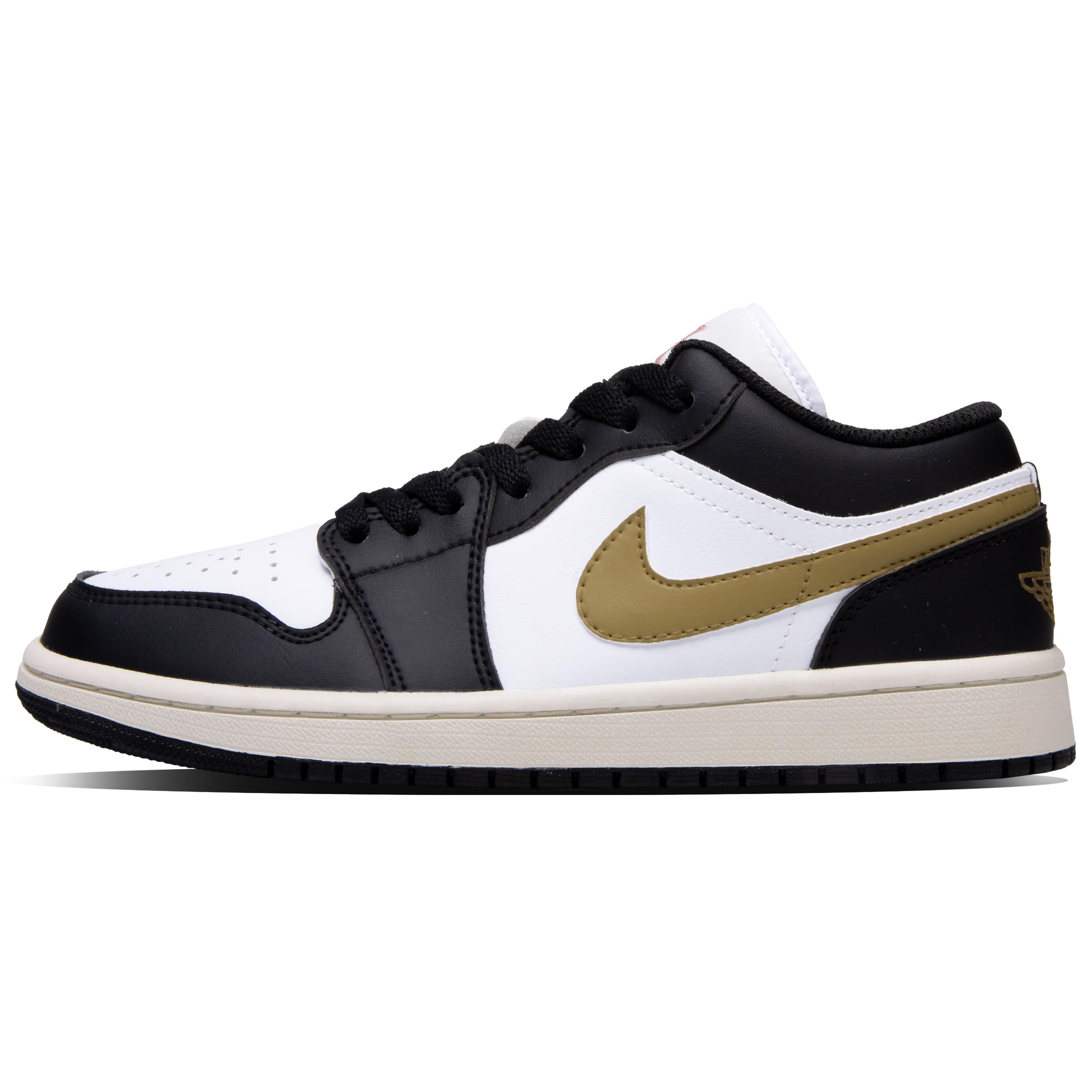 Jordan Air Jordan 1 Gilded Mocha Leather Abrasion Resistant Low top Vintage Basketball Shoes Unisex Black Gold 553558-165(Team1291-) 40
Jordan Air Jordan 1 Gilded Mocha Leather Abrasion Resistant Low top Vintage Basketball Shoes Unisex Black Gold 553558-165(Team1291-) 40