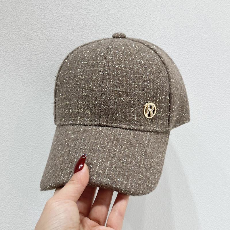 Бейсболка на осень и зиму, универсальная и удобная в носке, хорошо сочетается с любым нарядом adjustable
Бейсболка на осень и зиму, универсальная и удобная в носке, хорошо сочетается с любым нарядом adjustable