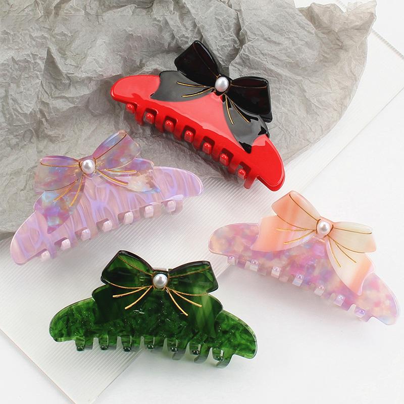 1pc Sweet bow clip, vinegar splicing temperament hair clip, large new style hair clip, hair grab headband, shark clip
1pc Sweet bow clip, vinegar splicing temperament hair clip, large new style hair clip, hair grab headband, shark clip