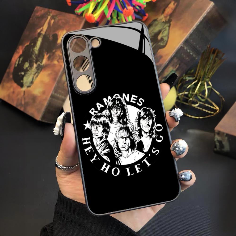 Rock Band R-Ramones Phone Case For Samsung Galaxy S25 S24 S23 S22 S20 S21 Note20 Ultra Plus Fe Colored Silver Cover Samsung S23 Ultra
Rock Band R-Ramones Phone Case For Samsung Galaxy S25 S24 S23 S22 S20 S21 Note20 Ultra Plus Fe Colored Silver Cover Samsung S23 Ultra