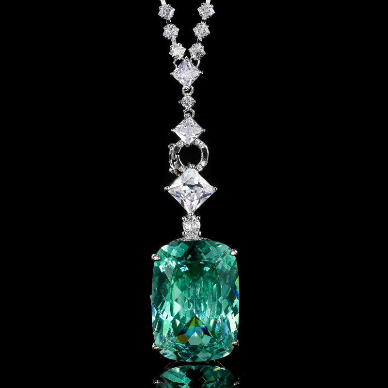 Jewelry Copper Bottom Gold-Plated Simulation Para Green Large Square Diamond Luxury Pendant Necklace 20 * 28
Jewelry Copper Bottom Gold-Plated Simulation Para Green Large Square Diamond Luxury Pendant Necklace 20 * 28