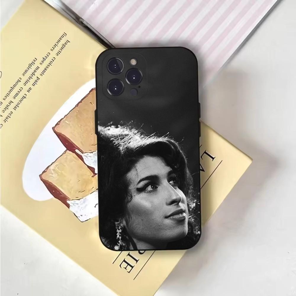 Amy Winehouse Phone Case For iPhone 16,15,14,13,12,11,Pro,X,XS,Max,XR,Plus,Mini Soft Black Cover iPhoneXSMAX
Amy Winehouse Phone Case For iPhone 16,15,14,13,12,11,Pro,X,XS,Max,XR,Plus,Mini Soft Black Cover iPhoneXSMAX