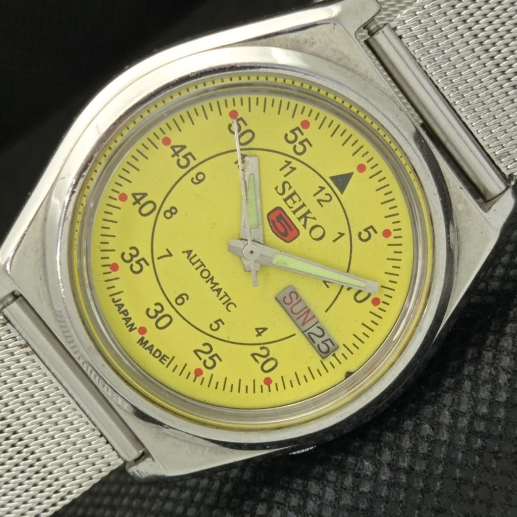 USED VINTAGE SEIKO 5 AUTOMATIC 7009A JAPAN MENS D/D YELLOW WATCH 598-a313152-9 SKU598-a313152
USED VINTAGE SEIKO 5 AUTOMATIC 7009A JAPAN MENS D/D YELLOW WATCH 598-a313152-9 SKU598-a313152
