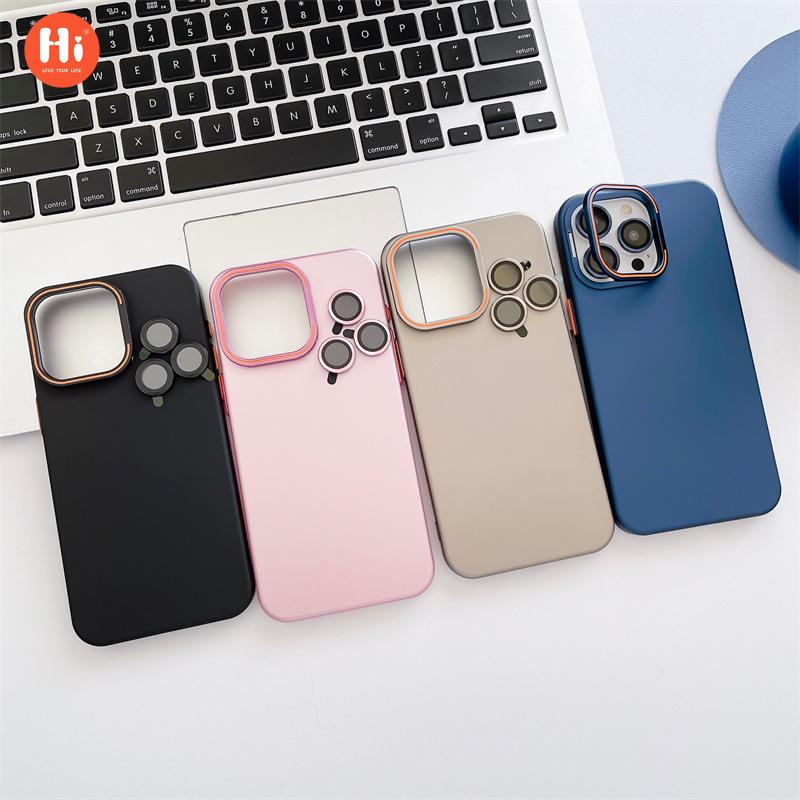 Gilt magnetic suction applies to Apple 15 mobile phone case lens holder iPhone14 matte 13Promax silicone soft case
Gilt magnetic suction applies to Apple 15 mobile phone case lens holder iPhone14 matte 13Promax silicone soft case