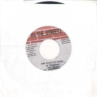 7inch Record PINCHERS / TURBULENCE - She Want My Body / Golden Brush NONE IN THE STREETZ 2002 Jamaica Reggae, Ska & Dub Used
7inch Record PINCHERS / TURBULENCE - She Want My Body / Golden Brush NONE IN THE STREETZ 2002 Jamaica Reggae, Ska & Dub Used