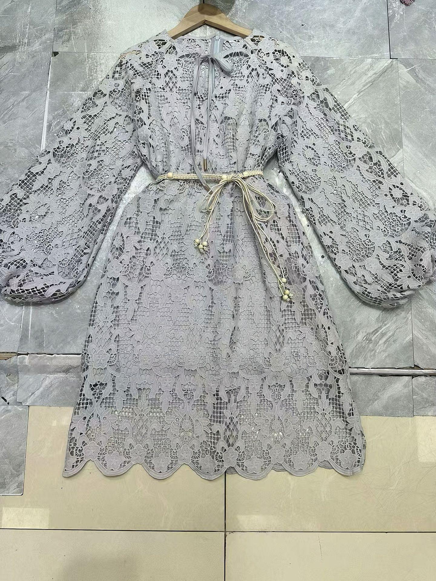Elegant Lace A-line Dress: Long Sleeve, Round Neck, Cinched Waist, Slim Fit, European and American Style, New Fashion. Large сірий колір
Elegant Lace A-line Dress: Long Sleeve, Round Neck, Cinched Waist, Slim Fit, European and American Style, New Fashion. Large сірий колір