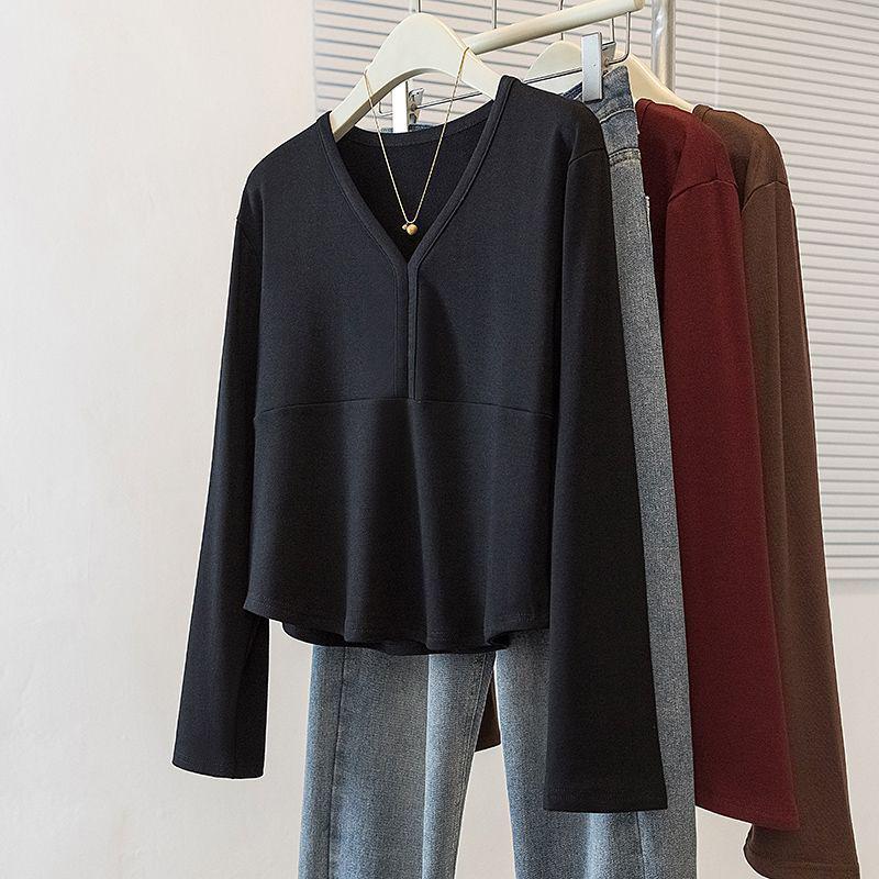 Plus Size Women s Double-Sided Velvet V-Neck Top: Autumn/Winter, Long Sleeve, Loose & Slimming Design, Hides Flaws M чорний
Plus Size Women s Double-Sided Velvet V-Neck Top: Autumn/Winter, Long Sleeve, Loose & Slimming Design, Hides Flaws M чорний