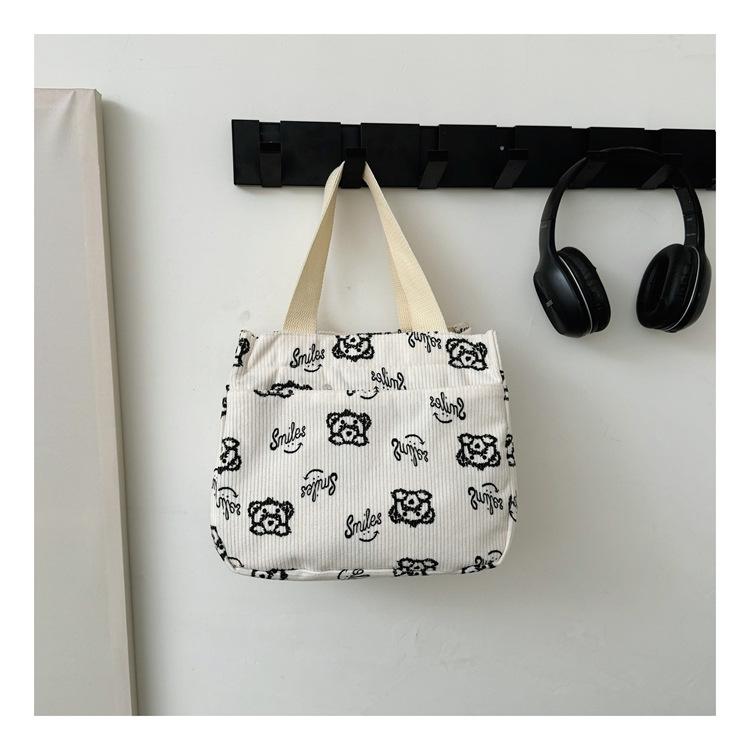 Autumn and winter new corduroy portable bag cute small portable hand carry office workers bento lunch box bag білий
Autumn and winter new corduroy portable bag cute small portable hand carry office workers bento lunch box bag білий