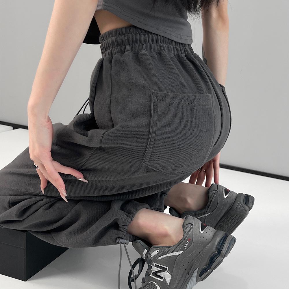 Women s Gray High-Waisted Wide Leg Sweatpants - 2025 Spring/Autumn Collection XL, 136-150 jin
Women s Gray High-Waisted Wide Leg Sweatpants - 2025 Spring/Autumn Collection XL, 136-150 jin