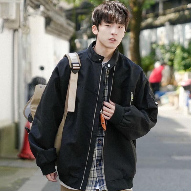 Men s American Style Bomber Jacket L
Men s American Style Bomber Jacket L