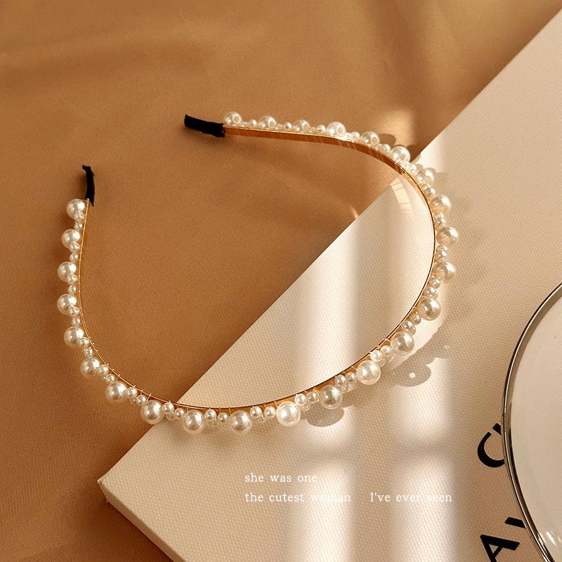 Изысканные обручи для волос с искусственным жемчугом и цветами, модные аксессуары для волос, праздничный стиль, идеальные подарки для девочек
Изысканные обручи для волос с искусственным жемчугом и цветами, модные аксессуары для волос, праздничный стиль, идеальные подарки для девочек