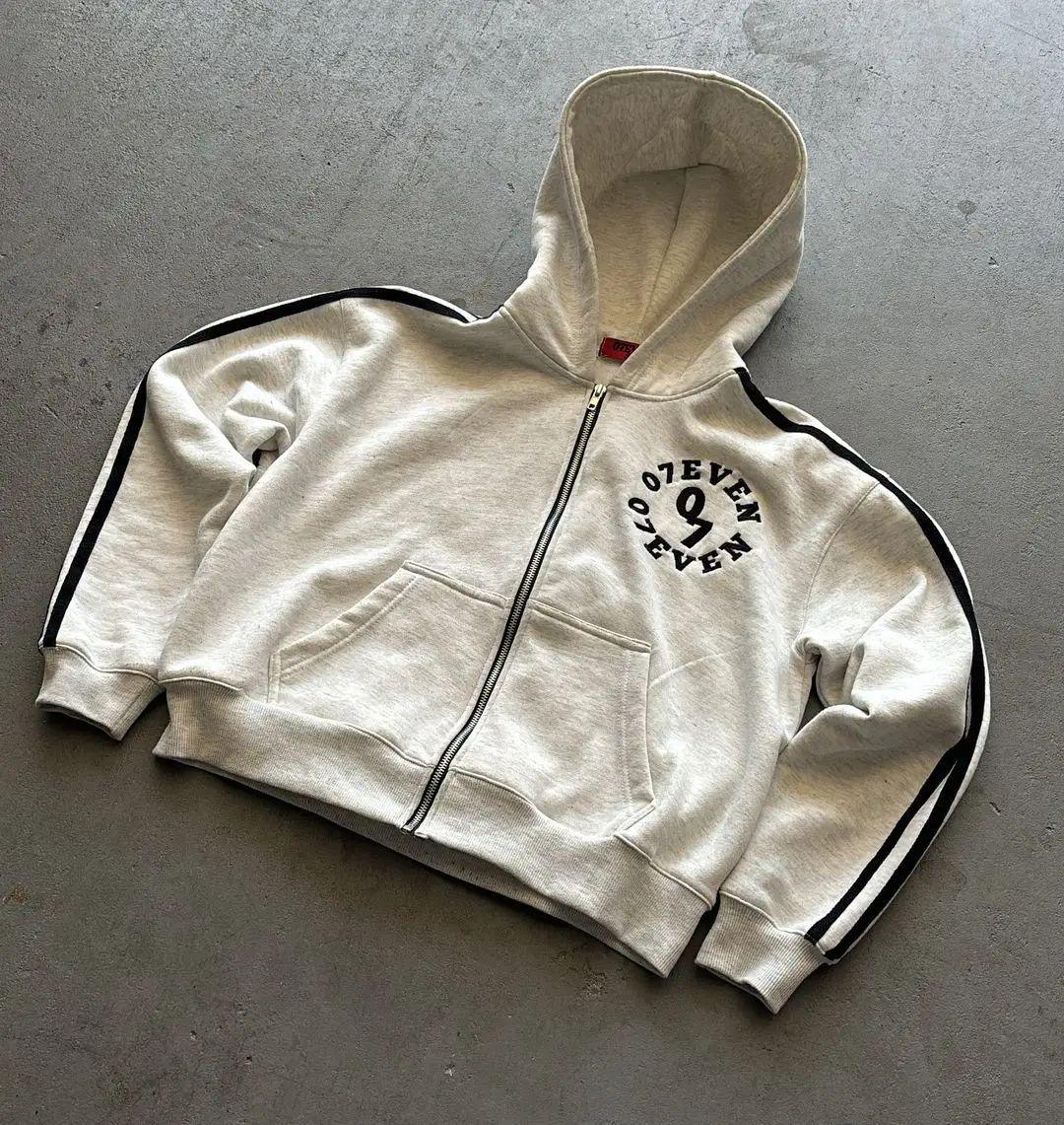 2024 Міжнародний вуличний худі на блискавці - Кардиган з капюшоном з принтом літер та новими штанами L
2024 Міжнародний вуличний худі на блискавці - Кардиган з капюшоном з принтом літер та новими штанами L