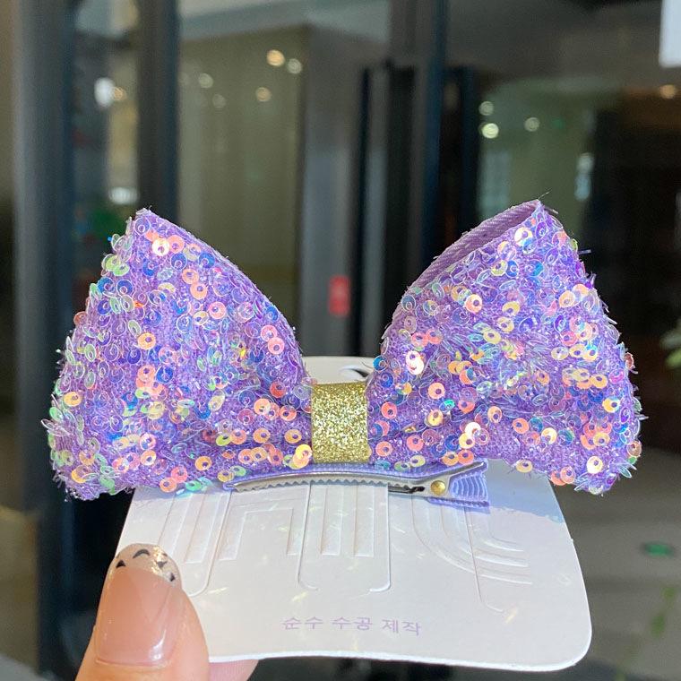Sweet 3D Bow Hair Clip for Baby Girls – Princess Sequin Headdress Accessory
Sweet 3D Bow Hair Clip for Baby Girls – Princess Sequin Headdress Accessory