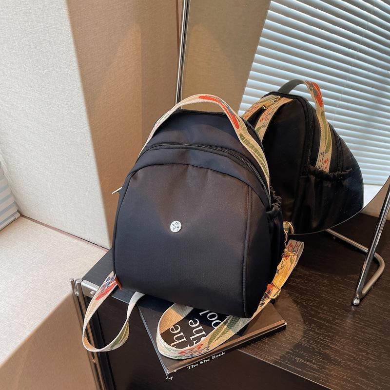 Женский рюкзак большой вместимости, новый, для отдыха, студенческий школьный рюкзак, спортивная сумка для улицы, дорожный рюкзак
Женский рюкзак большой вместимости, новый, для отдыха, студенческий школьный рюкзак, спортивная сумка для улицы, дорожный рюкзак