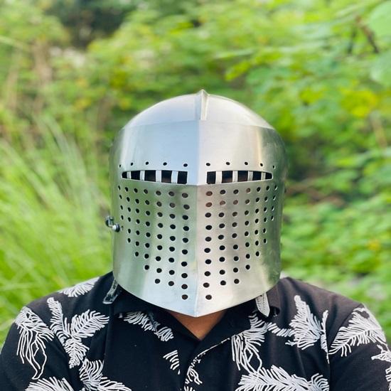 Средневековый шлем барбют Итальянский рыцарский шлем для лица 18 калибр стальной шлем для LARP, SCA, косплея Реконструкция Лучший подарок для него
Средневековый шлем барбют Итальянский рыцарский шлем для лица 18 калибр стальной шлем для LARP, SCA, косплея Реконструкция Лучший подарок для него