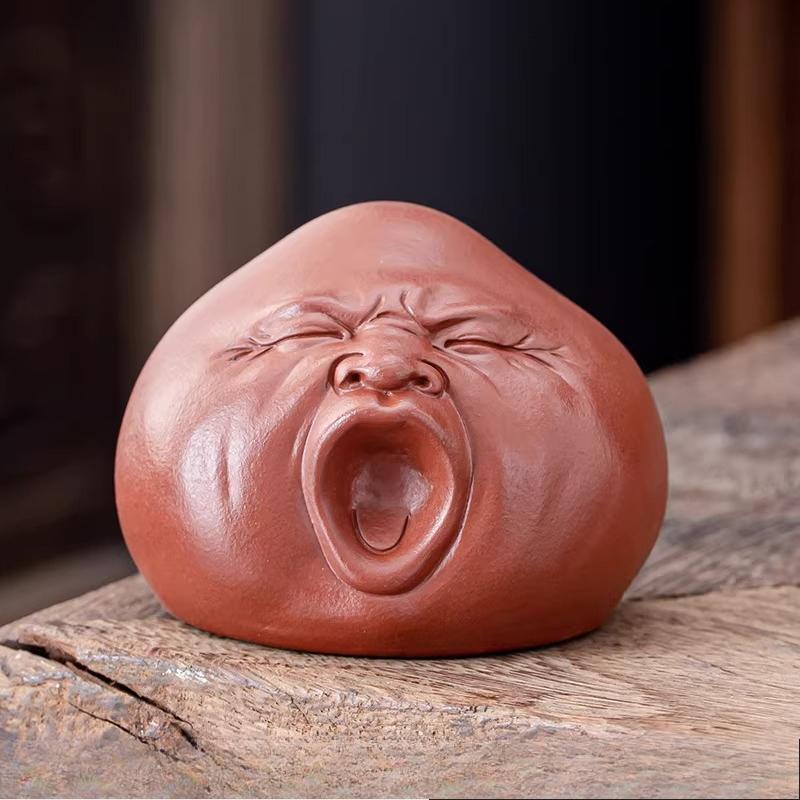 1pc Yawning Character Tea Pet Purple Clay Monster Head Tea Play Desktop Small Ornament Home Chinese Tea Ceremony Accessories 7x6x6cm
1pc Yawning Character Tea Pet Purple Clay Monster Head Tea Play Desktop Small Ornament Home Chinese Tea Ceremony Accessories 7x6x6cm