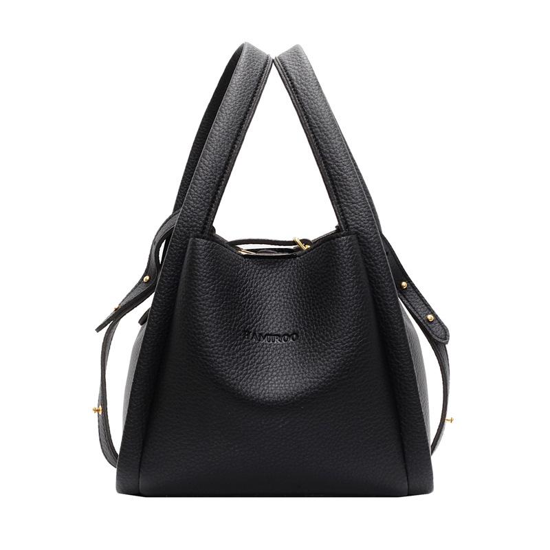 Han niche portable bucket bag women s 2026 spring new texture simple casual shoulder messenger bag 23*15*20 чёрный
Han niche portable bucket bag women s 2026 spring new texture simple casual shoulder messenger bag 23*15*20 чёрный