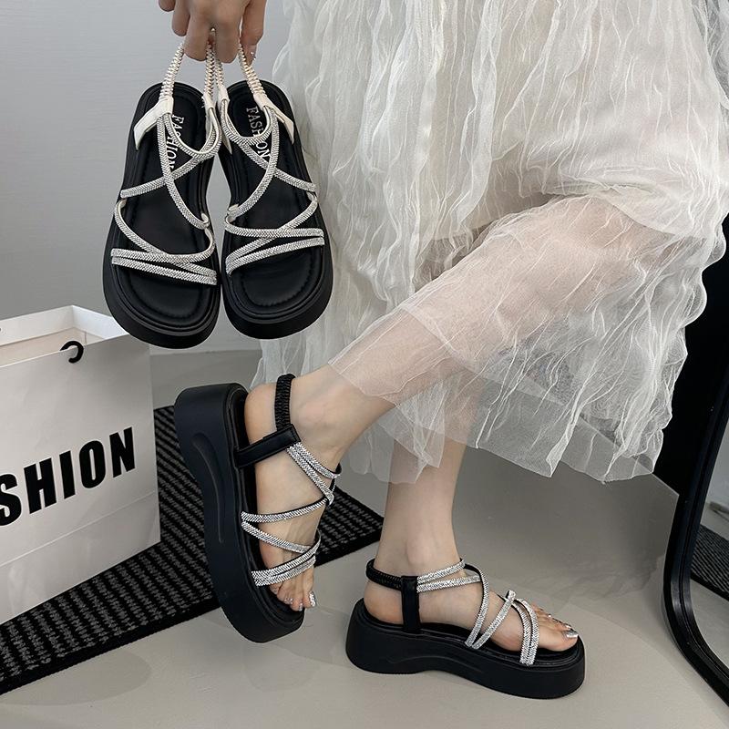 Platform sandals women s summer 2025 new rhinestone thin belt versatile and thin platform sandals women 40 чорний
Platform sandals women s summer 2025 new rhinestone thin belt versatile and thin platform sandals women 40 чорний