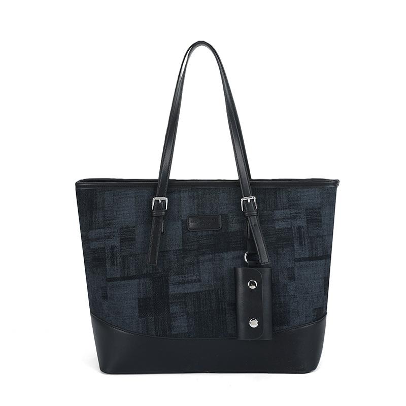 Women Fashiable and Versatile Shoulder Bag Korean Large Capacity Tote Bag Large Capacity Casual and Simple Commuting Bag чёрный
Women Fashiable and Versatile Shoulder Bag Korean Large Capacity Tote Bag Large Capacity Casual and Simple Commuting Bag чёрный