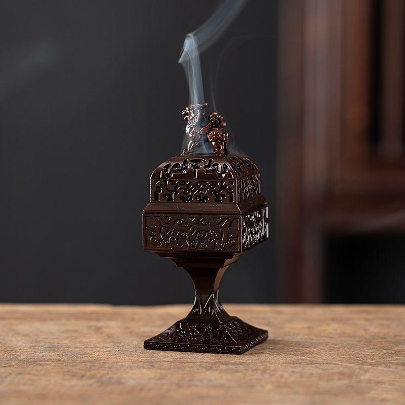 Square Zinc Alloy Incense Burner with Pedestal – Modern Aromatherapy Decor & Gift Incense Burner
Square Zinc Alloy Incense Burner with Pedestal – Modern Aromatherapy Decor & Gift Incense Burner