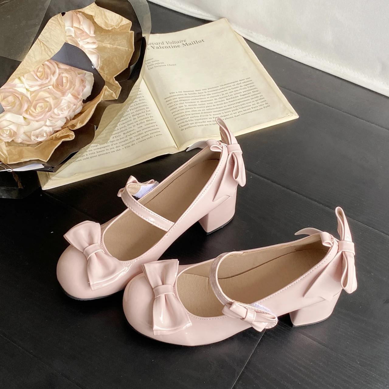 Нове весняно-осіннє взуття Мері Джейн Модні туфлі з неглибоким круглим носком на середньому каблуці Жіночі елегантні туфлі-човники на відкритому повітрі 35
Нове весняно-осіннє взуття Мері Джейн Модні туфлі з неглибоким круглим носком на середньому каблуці Жіночі елегантні туфлі-човники на відкритому повітрі 35