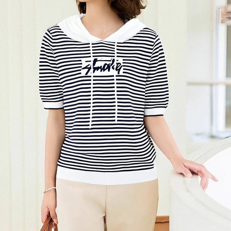 Women s Summer 2026 New Hooded Striped Knit Top with Letter Graphic Large синій
Women s Summer 2026 New Hooded Striped Knit Top with Letter Graphic Large синій