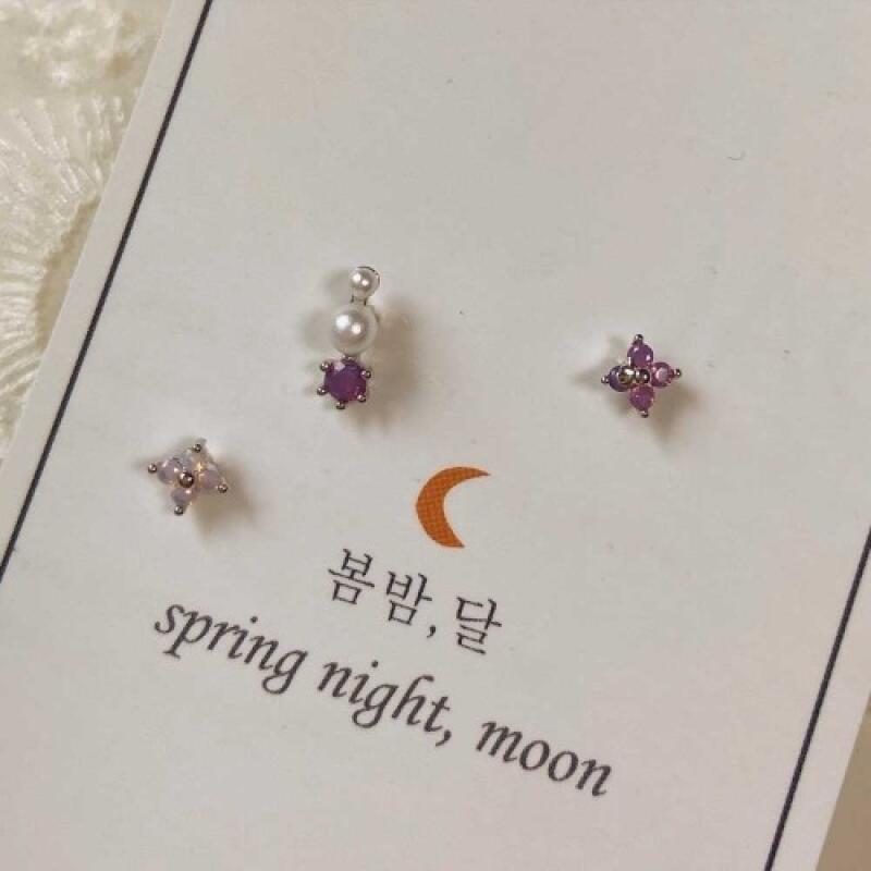 Opal flower surgical piercing pearl violet
Opal flower surgical piercing pearl violet