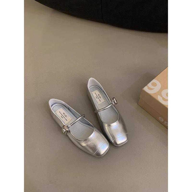 Versatile one-word strap single shoes silver women s shoes summer retro Mary Jane shoes flats small leather shoes 35 серебряный
Versatile one-word strap single shoes silver women s shoes summer retro Mary Jane shoes flats small leather shoes 35 серебряный