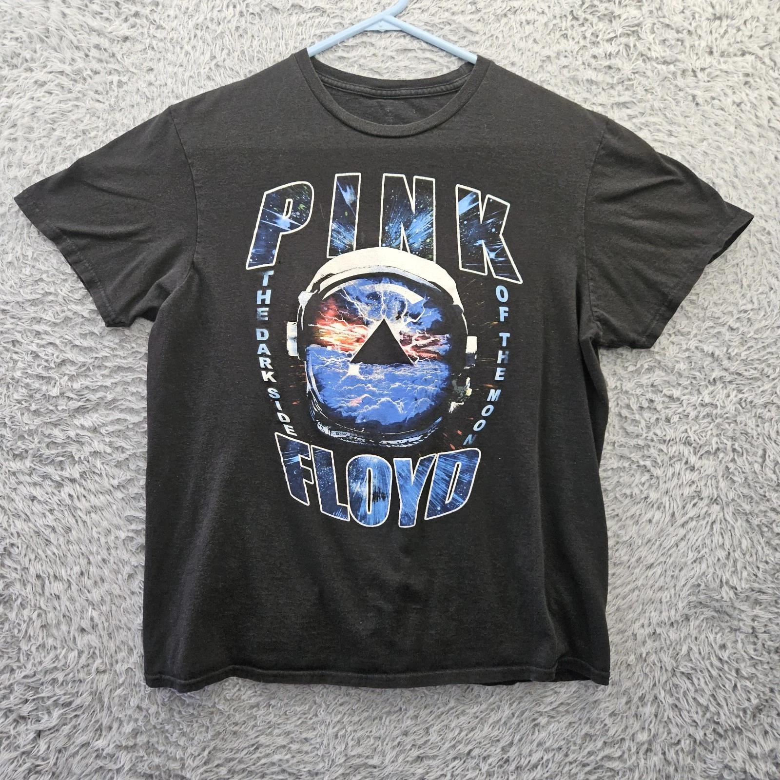Футболка Pink Floyd 100% Хлопок Мужские Футболки Топ Темная Сторона Луны Шлем Астронавта Пирамида Мужской Большой *Булавка S
Футболка Pink Floyd 100% Хлопок Мужские Футболки Топ Темная Сторона Луны Шлем Астронавта Пирамида Мужской Большой *Булавка S