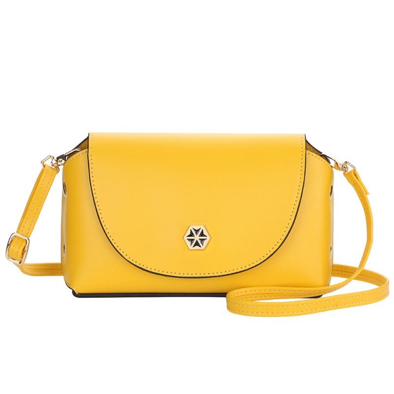 New, women s crossbody versatile small bag, large capacity mobile phone bag, shoulder change bag.
New, women s crossbody versatile small bag, large capacity mobile phone bag, shoulder change bag.