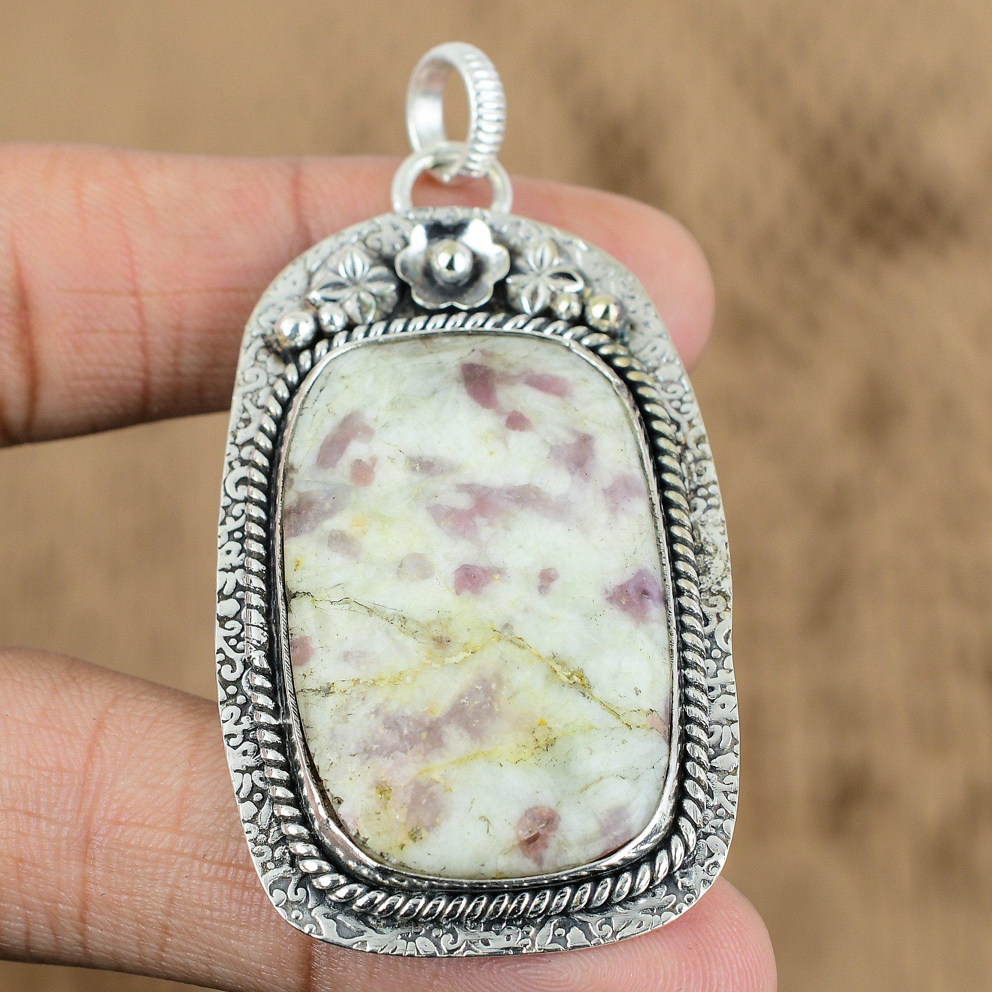 925 Sterling Silver Pink Tourmaline Stone Engagement Flower Heart Chakra Pendant
925 Sterling Silver Pink Tourmaline Stone Engagement Flower Heart Chakra Pendant