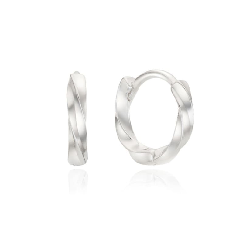 ENGBROX petit wave earring silver
ENGBROX petit wave earring silver