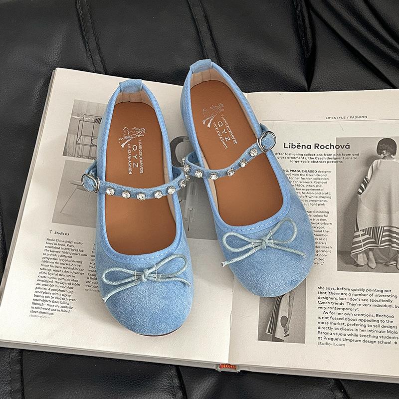 Retro flat-soled gentle evening shoes French Mary Jane single shoes 2025 spring and summer bow soft-soled ballet shoes 35 синий
Retro flat-soled gentle evening shoes French Mary Jane single shoes 2025 spring and summer bow soft-soled ballet shoes 35 синий