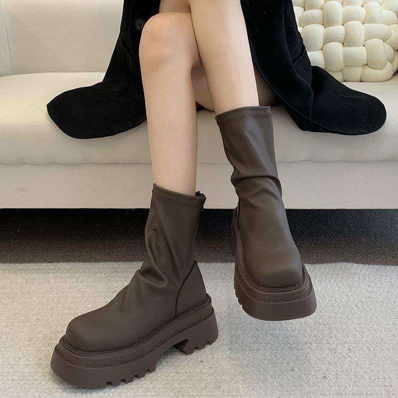 Small thick-soled thin Martin boots women s 2025 new spring and autumn French versatile British style thin short boots 40
Small thick-soled thin Martin boots women s 2025 new spring and autumn French versatile British style thin short boots 40