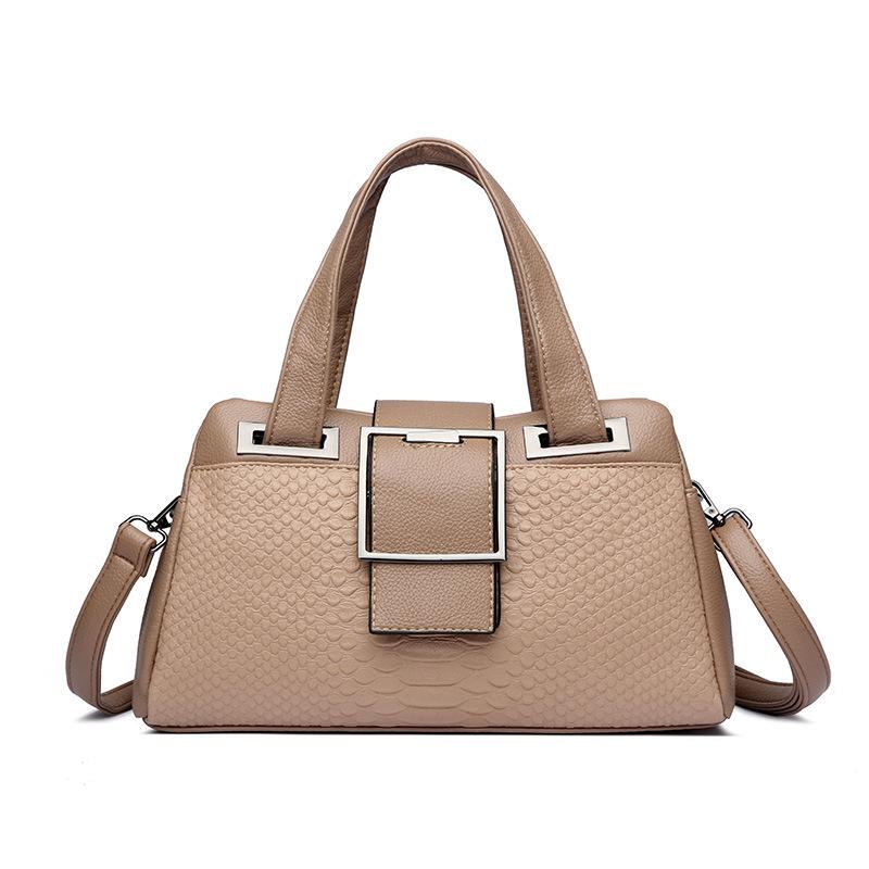 Новая модная вместительная средняя сумка-мама из лакированной кожи, кроссбоди, портативная, на плечо, женская сумка хаки
Новая модная вместительная средняя сумка-мама из лакированной кожи, кроссбоди, портативная, на плечо, женская сумка хаки