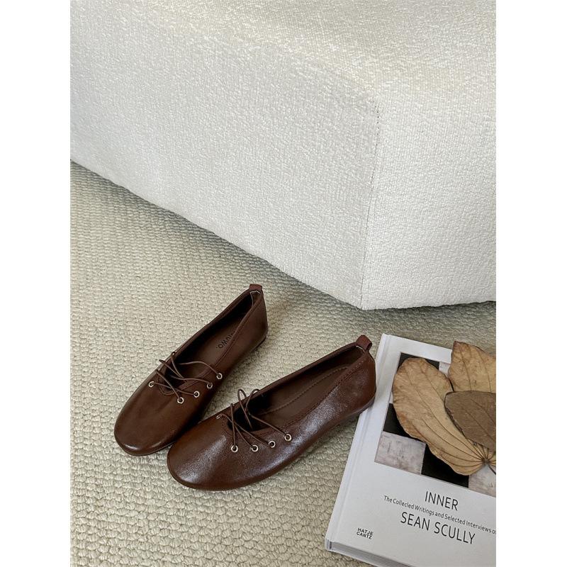 2025 autumn new Korean small round head casual women s shoes 39 темно-коричневого кольору
2025 autumn new Korean small round head casual women s shoes 39 темно-коричневого кольору