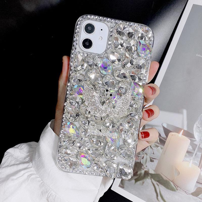 Luxury Rhinestone Swan Mobile Phone Case Is Suitable For Apple 17 Light Luxury Iphone15 Women S Premium iPhone 17Promax
Luxury Rhinestone Swan Mobile Phone Case Is Suitable For Apple 17 Light Luxury Iphone15 Women S Premium iPhone 17Promax