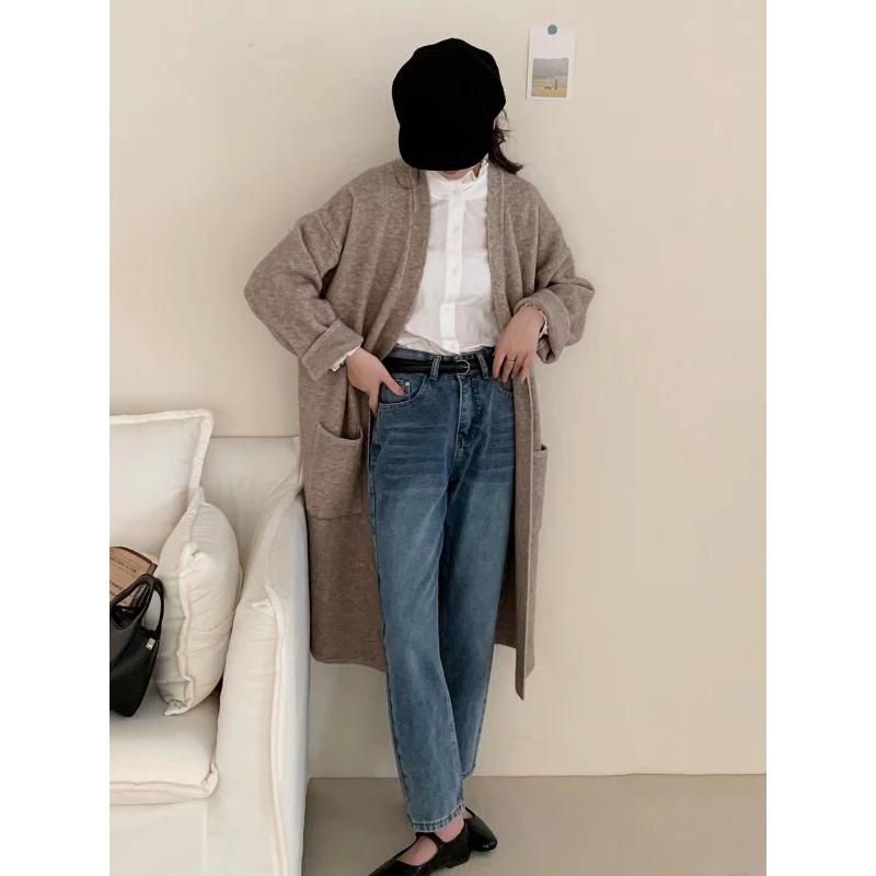 Новинка начала осени, серый кардиган-жакет в стиле ретро, средней длины, из мягкого вязаного полотна, для женщин, на весну и осень One Size
Новинка начала осени, серый кардиган-жакет в стиле ретро, средней длины, из мягкого вязаного полотна, для женщин, на весну и осень One Size