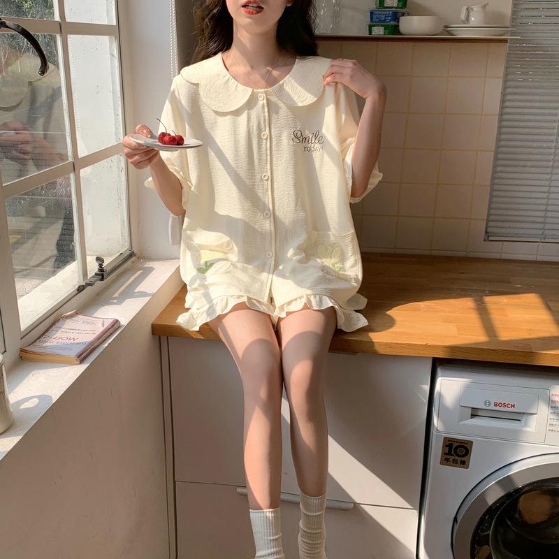 Summer pajamas women s fashion lapel sweet and cute cloud cotton short-sleeved shorts cardigan skin-friendly loungewear set XL
Summer pajamas women s fashion lapel sweet and cute cloud cotton short-sleeved shorts cardigan skin-friendly loungewear set XL