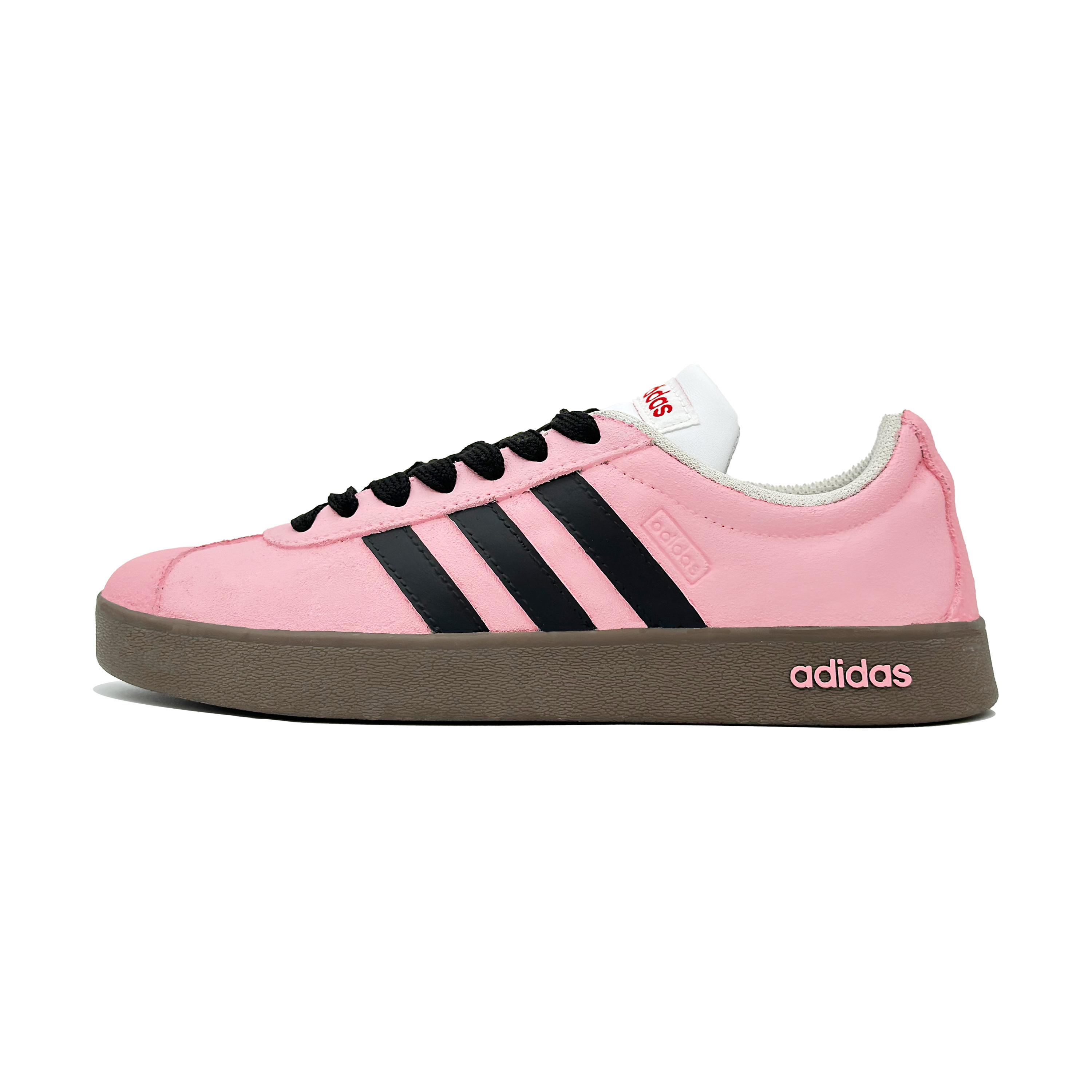 Adidas Wear resistant And Lightweight Low top Skateboard Shoes Unisex Pink HQ1802(Team617-) 35⅔
Adidas Wear resistant And Lightweight Low top Skateboard Shoes Unisex Pink HQ1802(Team617-) 35⅔