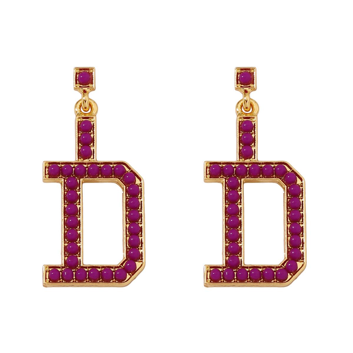 Letter D diamond-encrusted, trendy, fashionable, versatile, light luxury earrings and earrings for women
Letter D diamond-encrusted, trendy, fashionable, versatile, light luxury earrings and earrings for women