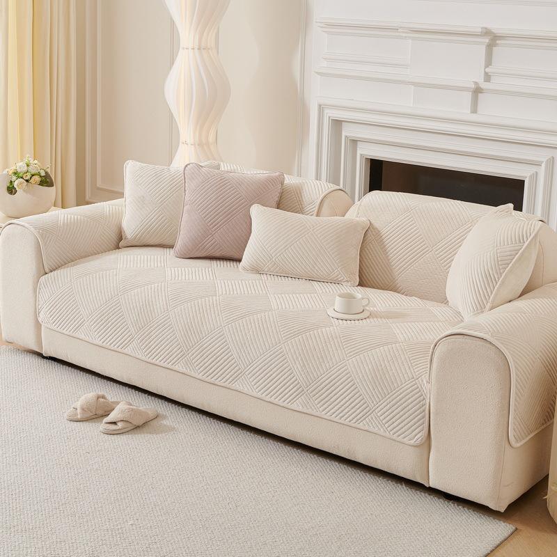 Легкая роскошь, высококлассная кожаная подушка для дивана, осенне-зимняя утолщенная плюшевая, прямой ряд, нескользящая подушка для сиденья дивана, зимняя новая модель 70*70cm
Легкая роскошь, высококлассная кожаная подушка для дивана, осенне-зимняя утолщенная плюшевая, прямой ряд, нескользящая подушка для сиденья дивана, зимняя новая модель 70*70cm