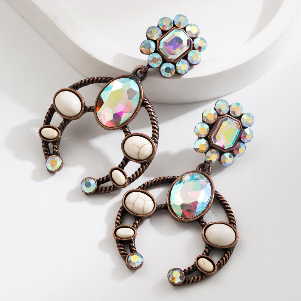 Ethnic Style Stud Earrings - Geometric, Teardrop-shaped, Green Turquoise Earrings for A Beach Vacation Look. білий
Ethnic Style Stud Earrings - Geometric, Teardrop-shaped, Green Turquoise Earrings for A Beach Vacation Look. білий