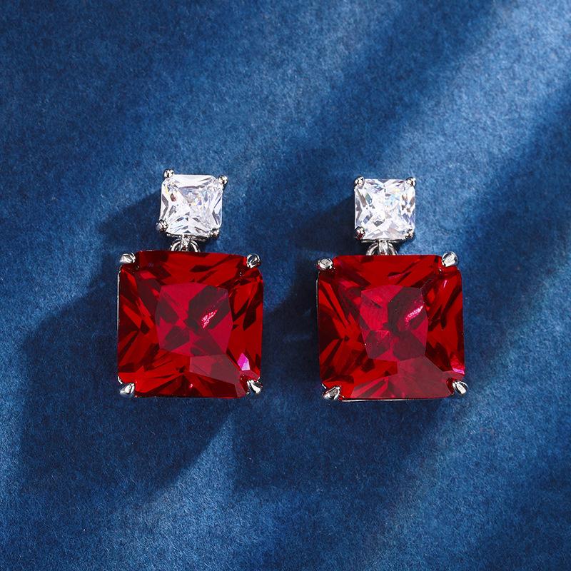 Jewelry Copper Bottom Gold-Plated Simulation Red Corundum Temperament Princess Square Set Main Stone 14 * 14-12 * 12
Jewelry Copper Bottom Gold-Plated Simulation Red Corundum Temperament Princess Square Set Main Stone 14 * 14-12 * 12