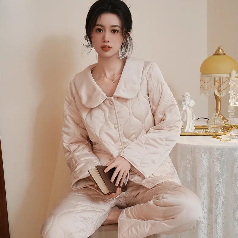 Французская пижама женская осенне-зимняя с длинным рукавом костюм однотонный теплый трехслойный стеганый кардиган молодежная верхняя одежда домашняя одежда XL
Французская пижама женская осенне-зимняя с длинным рукавом костюм однотонный теплый трехслойный стеганый кардиган молодежная верхняя одежда домашняя одежда XL