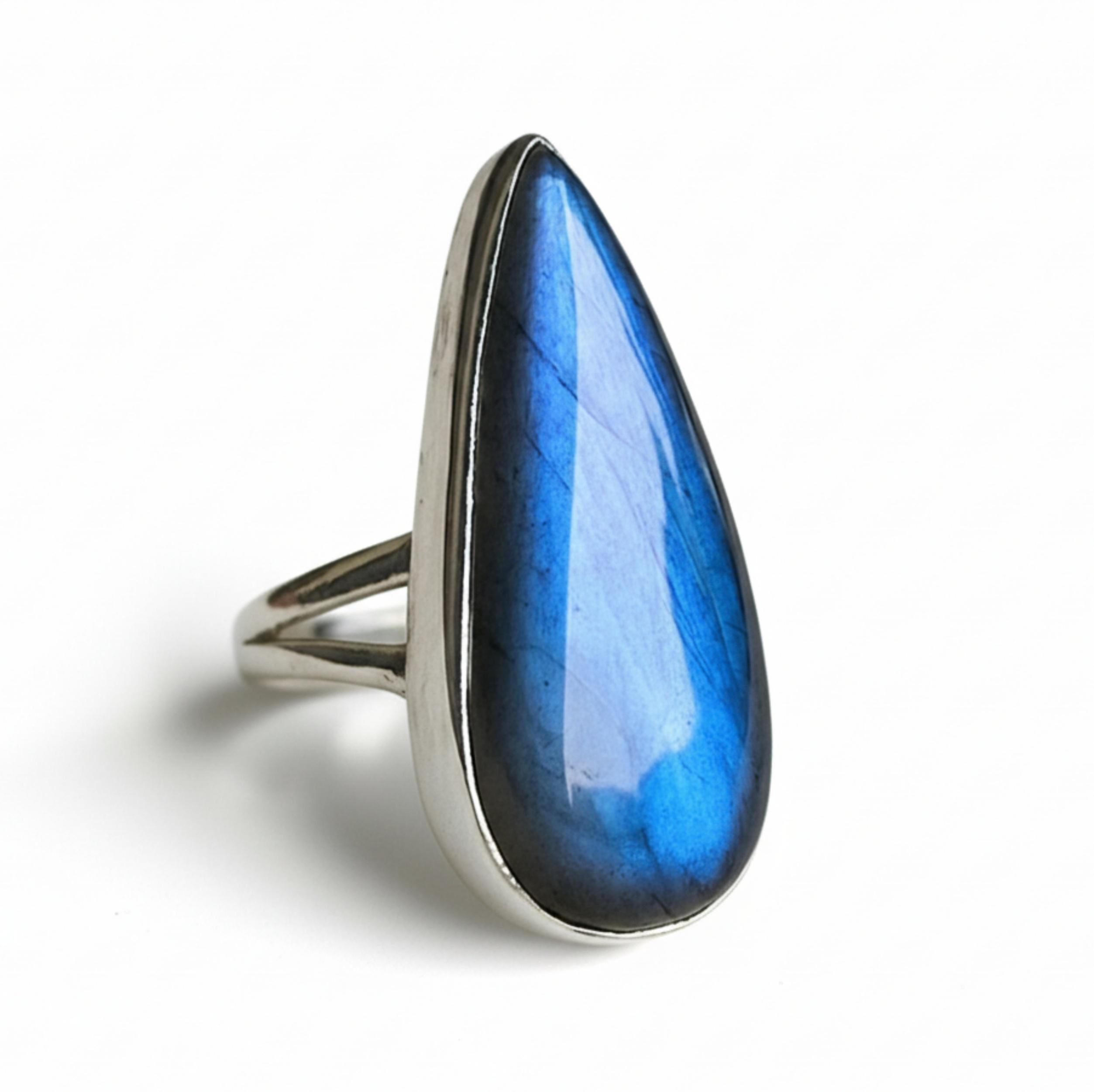 Blue Labradorite Ring, 925 Solid Sterling Silver, Minimalist Statement Cocktail Ring, Womens Ring, Gift for Her 12 серебряный
Blue Labradorite Ring, 925 Solid Sterling Silver, Minimalist Statement Cocktail Ring, Womens Ring, Gift for Her 12 серебряный