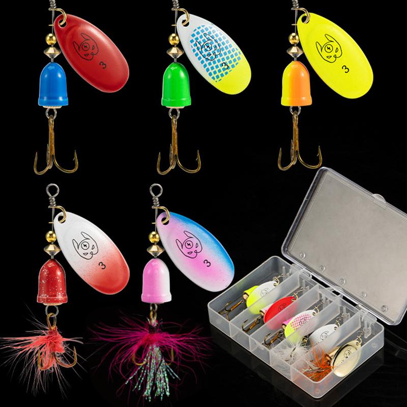 5PCS/BOX Fishing Lure Sequin Set Spinner Spoon Hard Metal Bait Pike Metal With Treble Hooks Fishing Lure
5PCS/BOX Fishing Lure Sequin Set Spinner Spoon Hard Metal Bait Pike Metal With Treble Hooks Fishing Lure